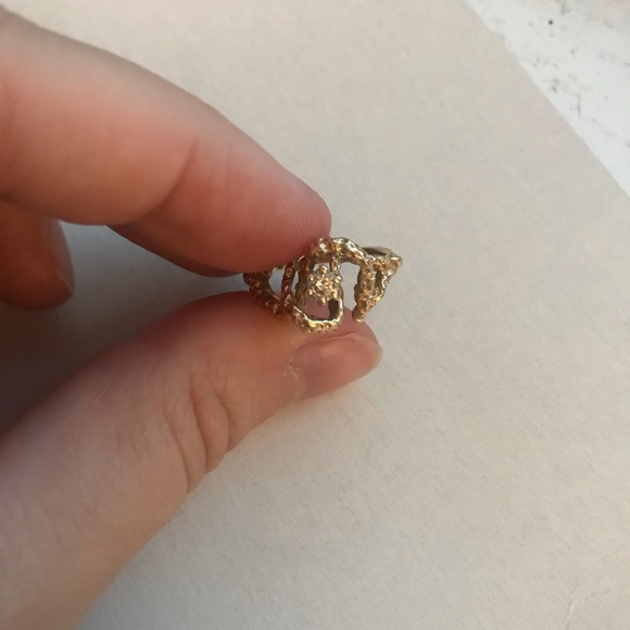 Vintage Diamond Gold Ring - Picture 5 of 8